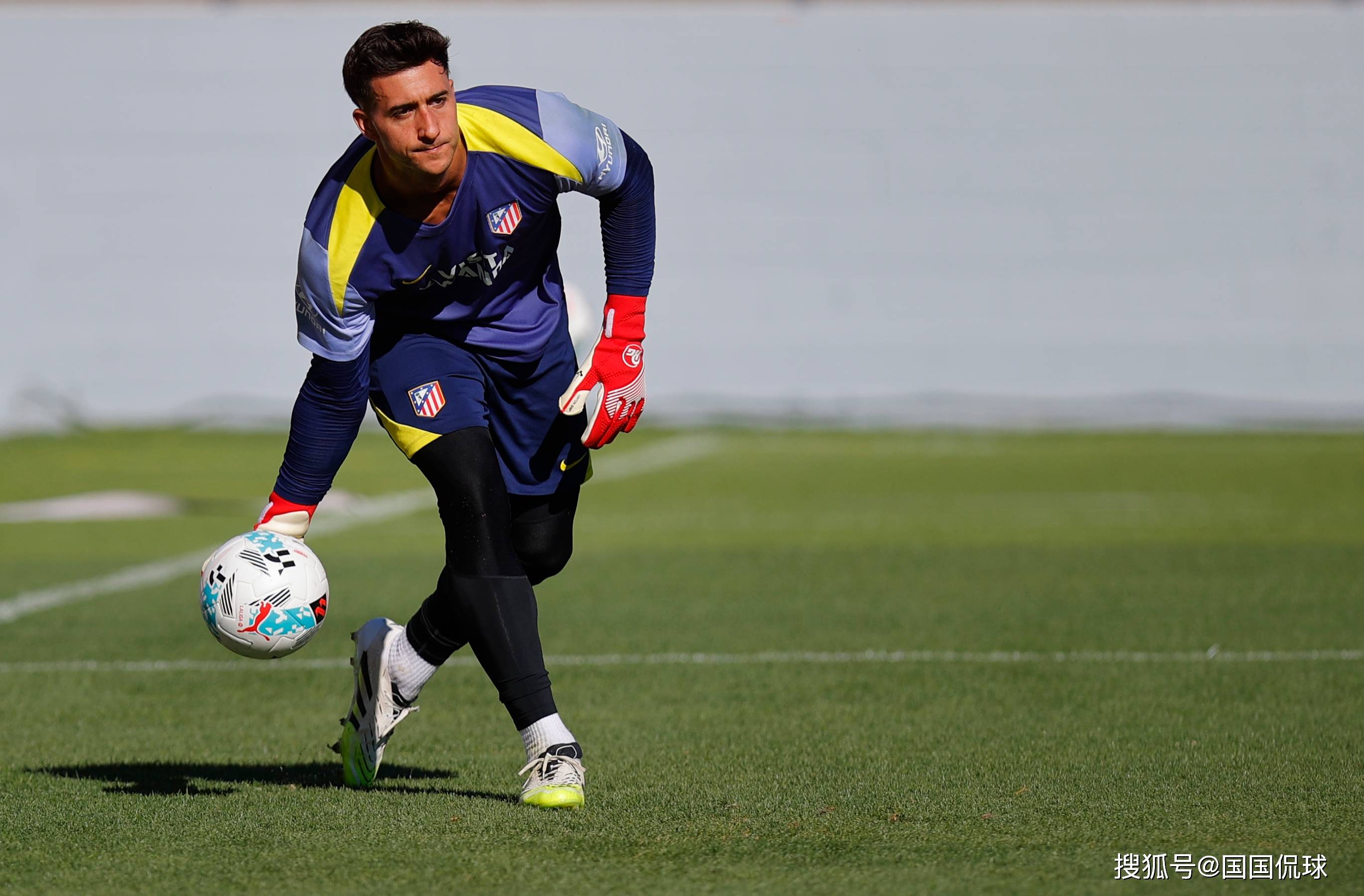 巴萨vs比利亚雷亚尔直播-友博体育